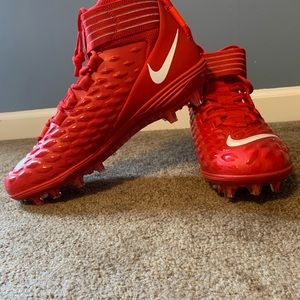 Nike AH4000-600 Force Savage Pro 2 TD Football
